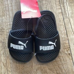 Toddler size 8U Puma slide shoes